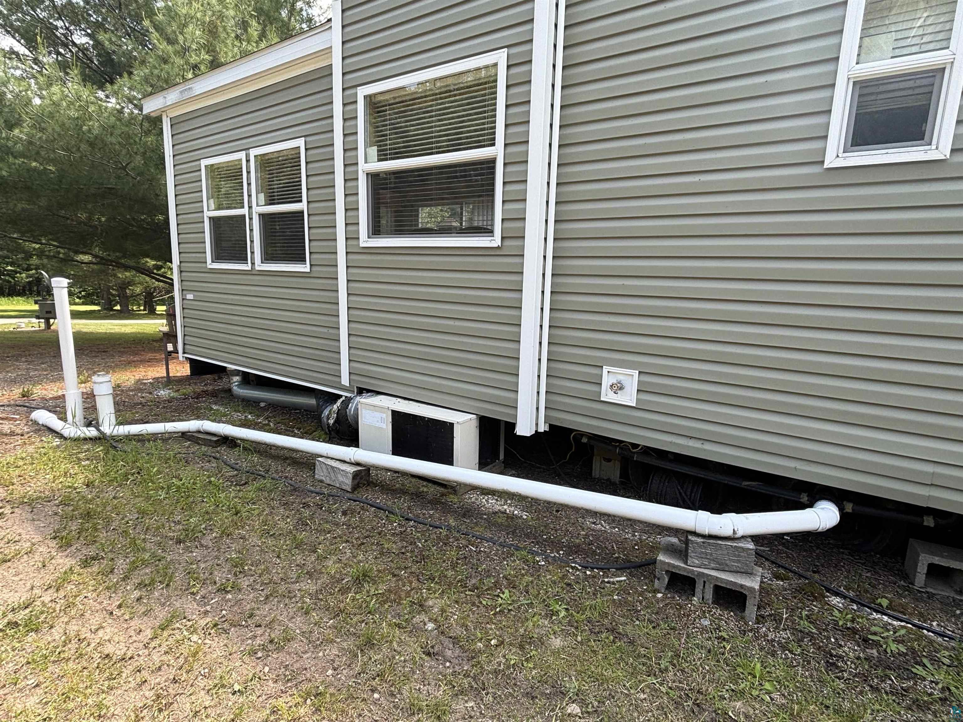 9442 Bear Ridge Drive Orr, MN 55771 - Photo 21 of 26 View of side of property