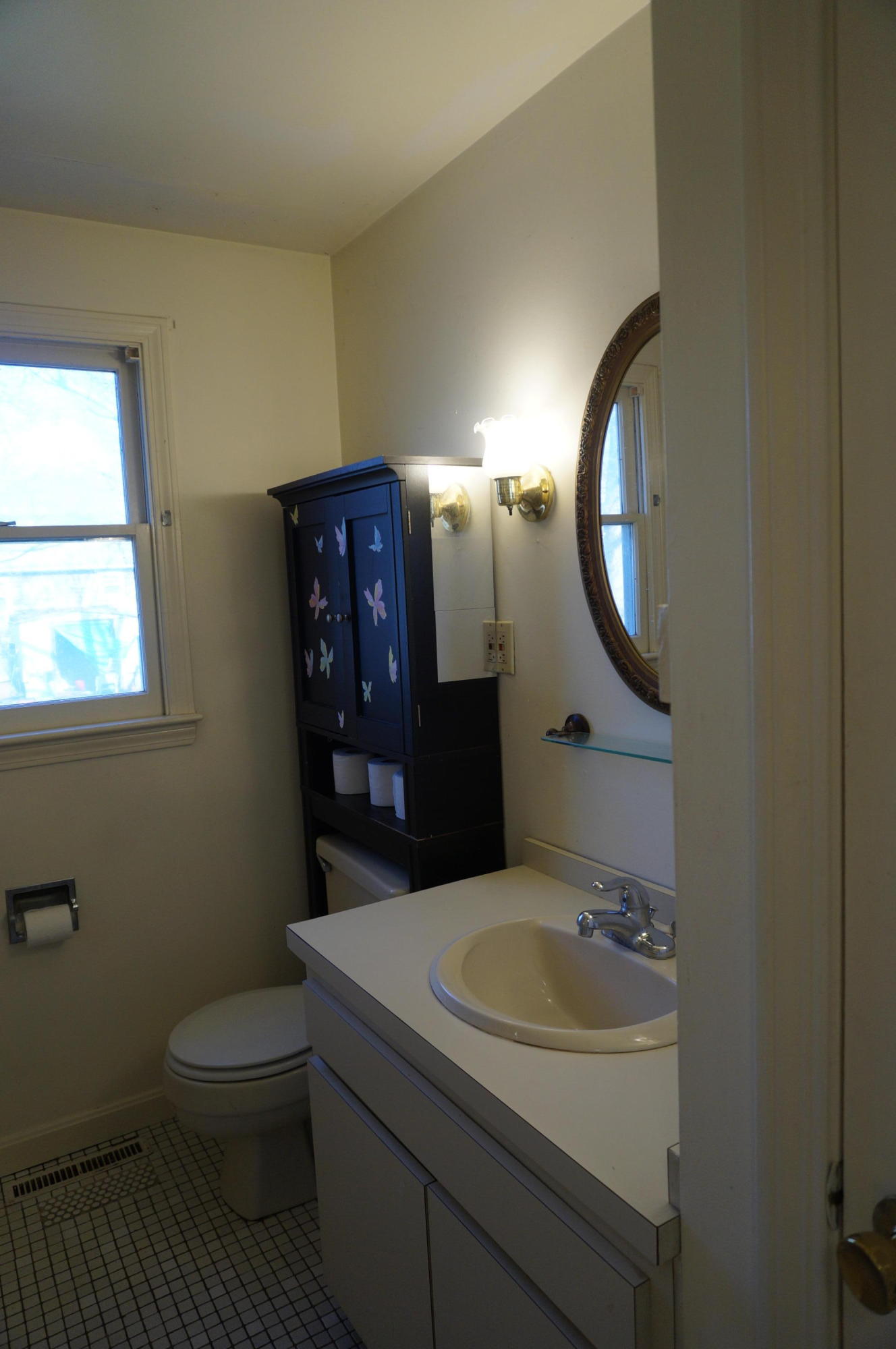 207 Hinckley Road Hyannis, MA 02601 - Photo 8 of 17 a bathroom with a sink and mirror