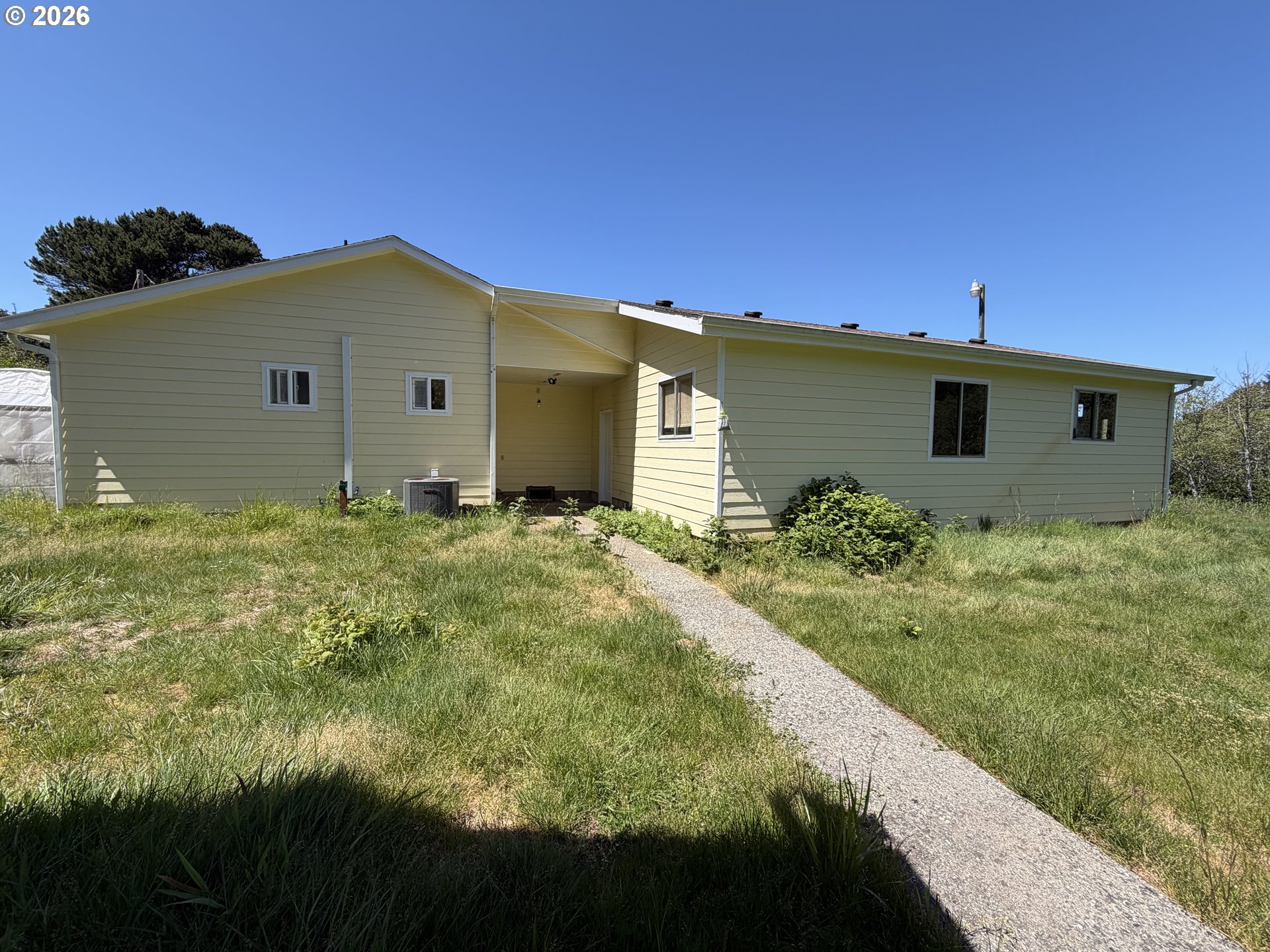 34271 Ophir Road Gold Beach, OR 97444 - Photo 30 of 43