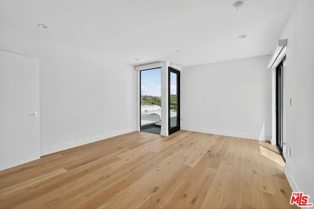 $5,800 | 2412 Eads Street, Unit 1, Los Angeles, CA 90031