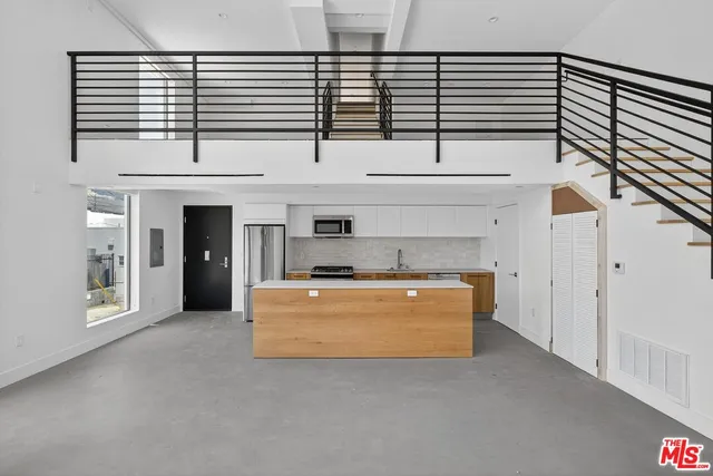 $5,800 | 2412 Eads Street, Unit 1, Los Angeles, CA 90031