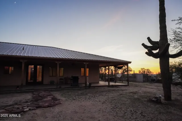 $995,000 | 11003 North Hohokam Road, Florence, AZ 85132