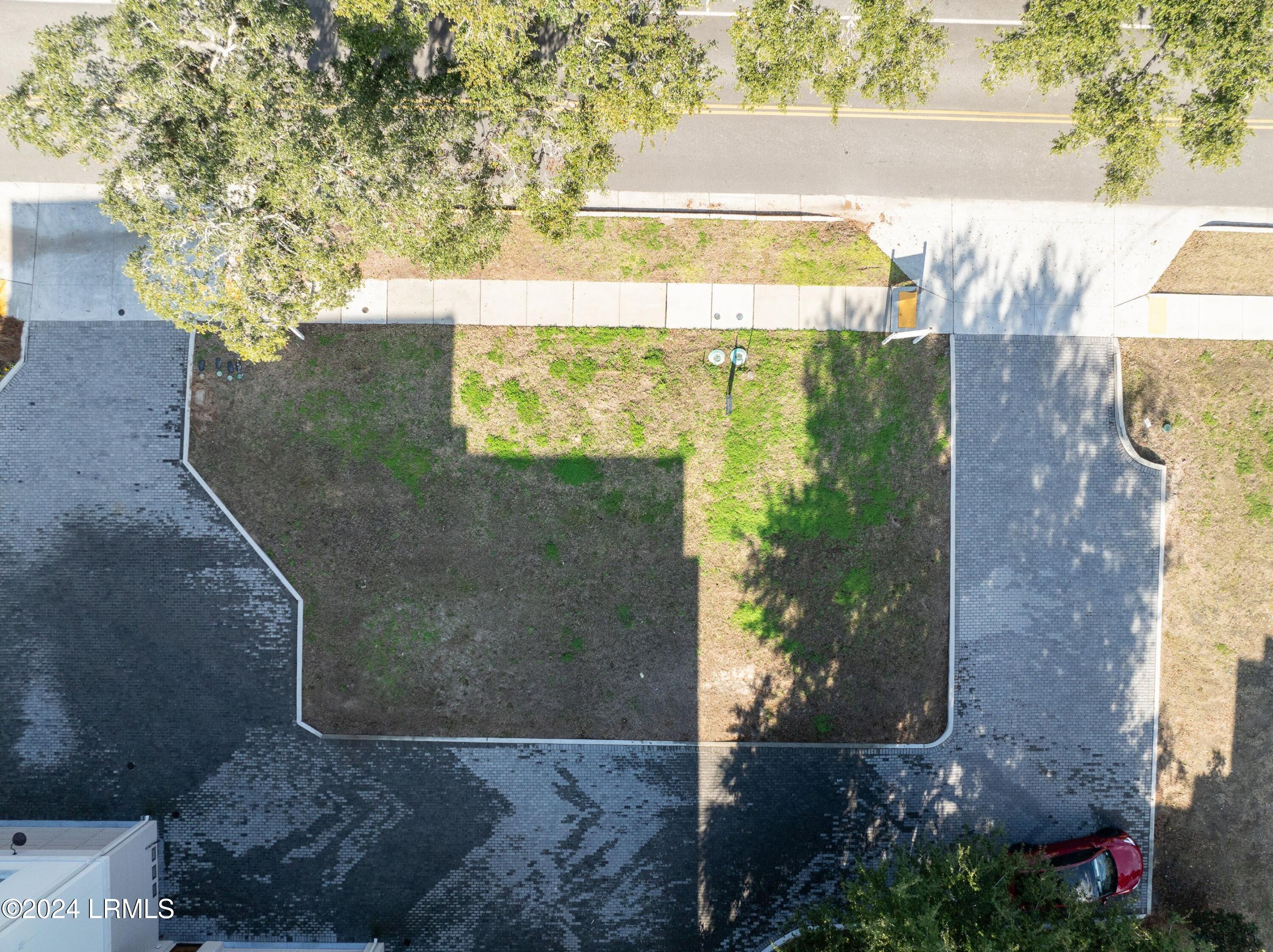 1106 Craven Street Beaufort, SC 29902 - Photo 3 of 11 DJI_0970-1.jpg-SMALL