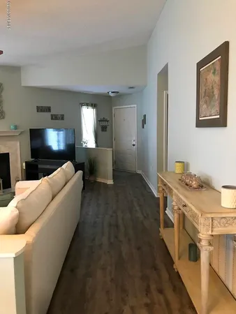 $1,600 | 4146 Breezewood Drive, Unit 202, Wilmington, NC 28412