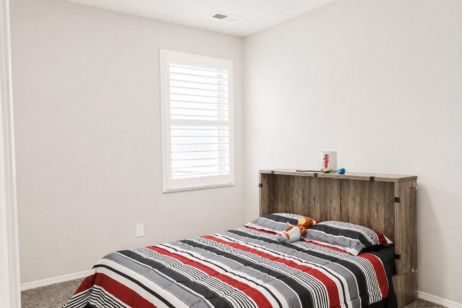 3196 Tazanita Loop Southeast Rio Rancho, NM 87124 - Photo 21 of 32 Gallery Image 21