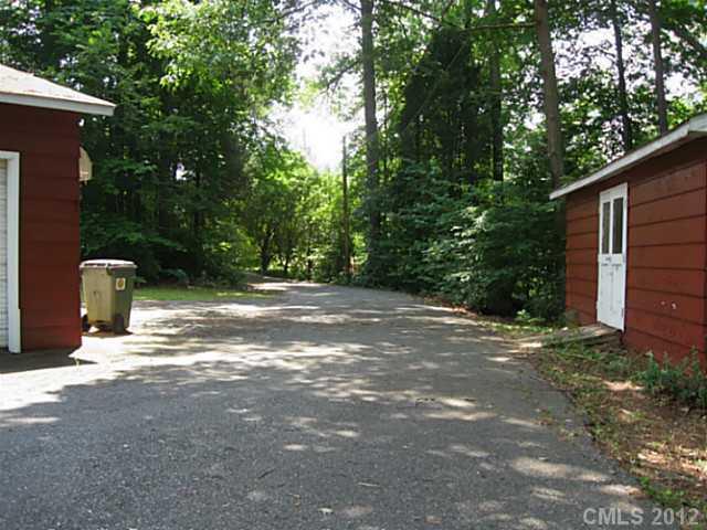 309 Randolph Road Dallas, NC 28034 - Photo 15 of 16 Gallery Image 15