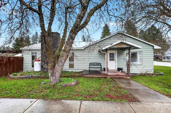$375,000 | 928 1st Street, Newport, WA 99156