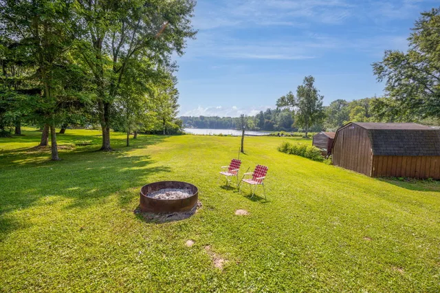 $399,999 | 12596 Marilyn Drive, Leroy, MI 49655