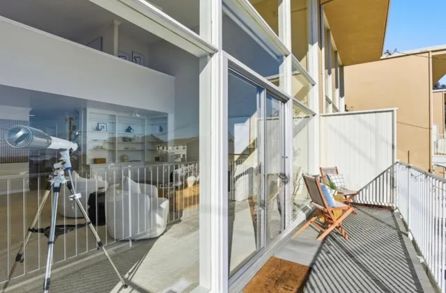 $1,249,000 | 404 Portofino Drive, Unit 3, San Carlos, CA 94070