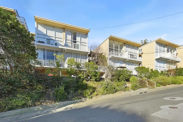 $1,249,000 | 404 Portofino Drive, Unit 3, San Carlos, CA 94070