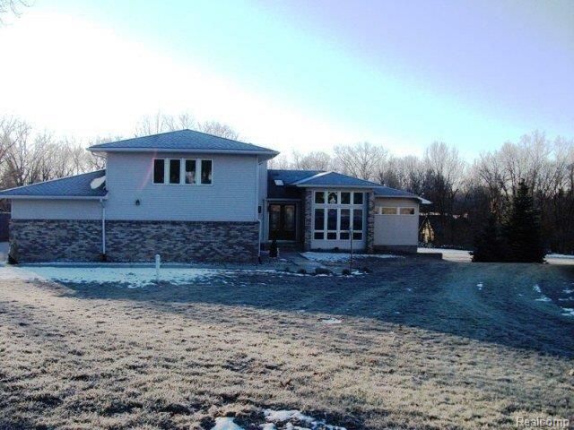 1251 Harding Avenue Rochester, MI 48307 - Photo 1 of 19 Street view