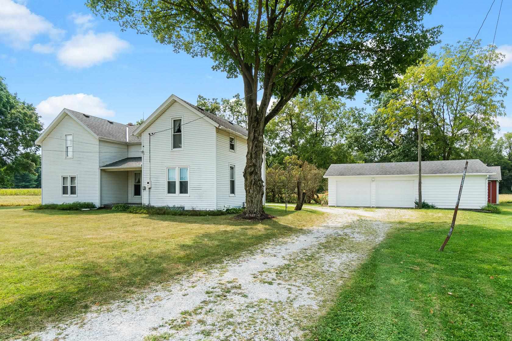 17313 Lima Road Huntertown, IN 46748 - Photo 3 of 36