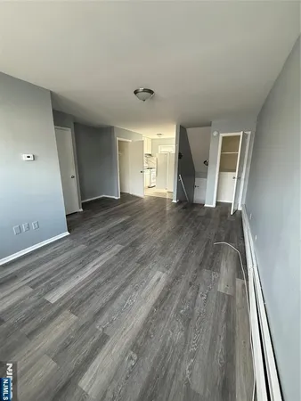 $1,500 | 600-618 Ziegler Avenue, Unit 17, Linden, NJ 07036