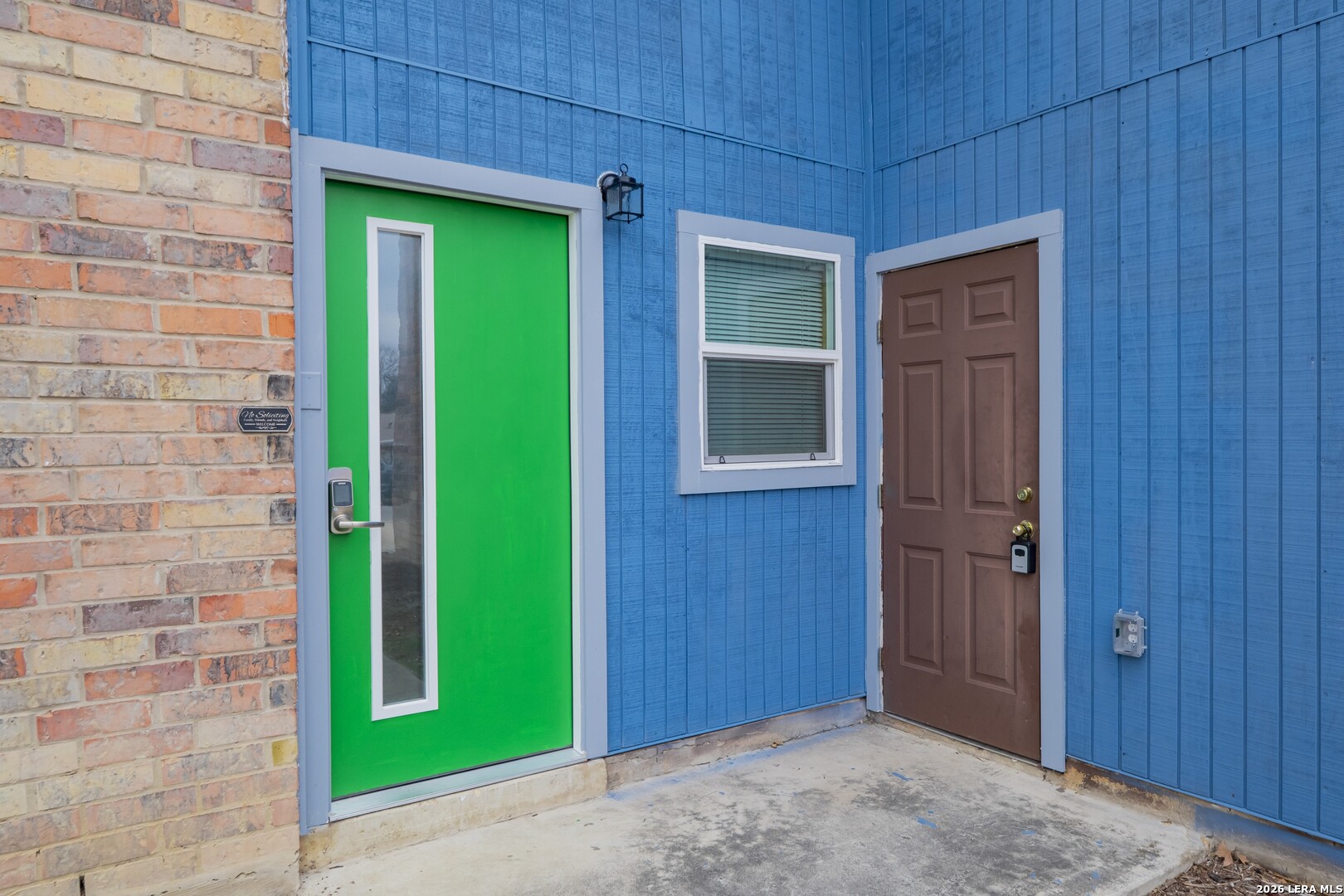 113 Friendswood Path Universal City, TX 78148 - Photo 2 of 30