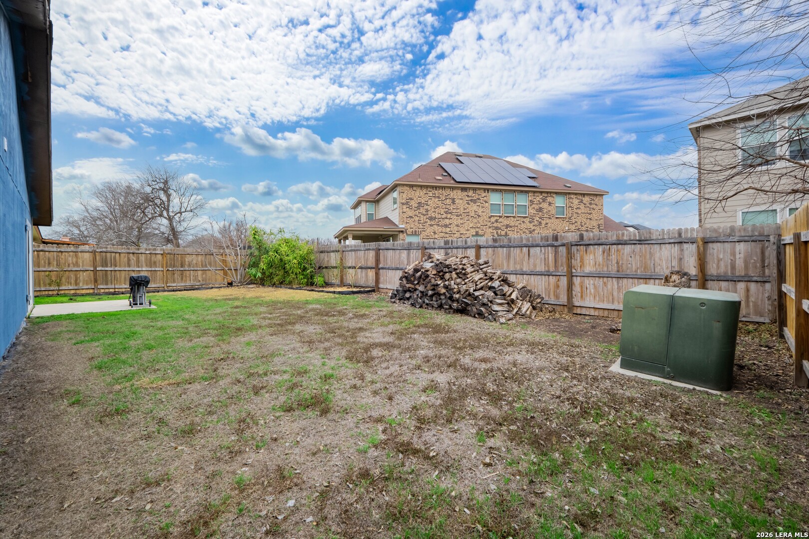 113 Friendswood Path Universal City, TX 78148 - Photo 27 of 30 a view of a backyard