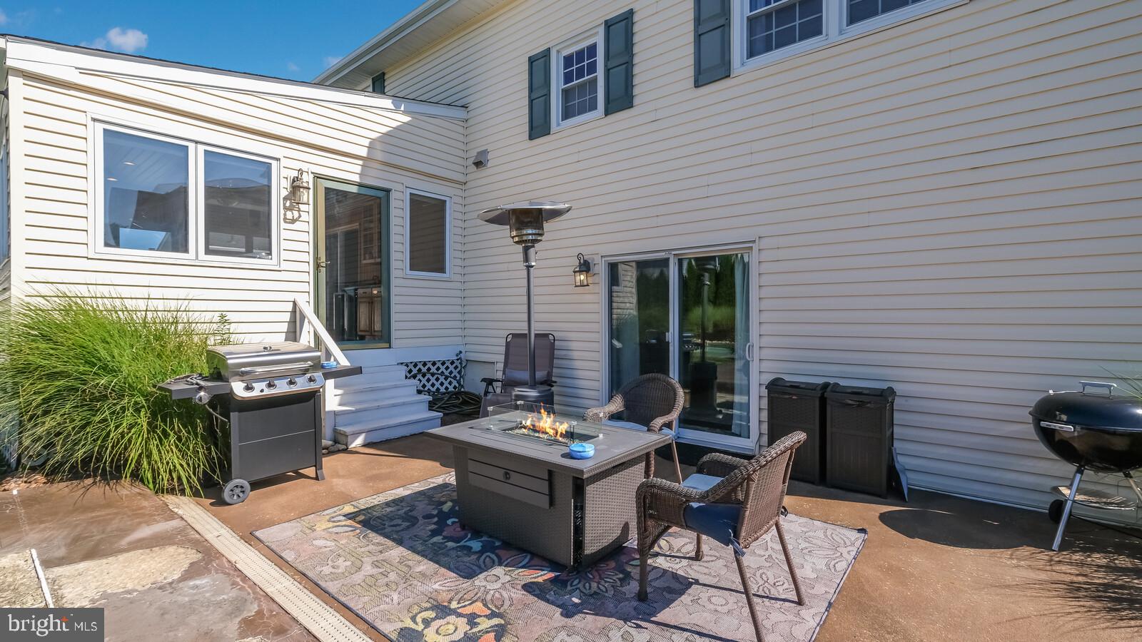 656 Mueller Road Warminster, PA 18974 - Photo 40 of 40 Patio