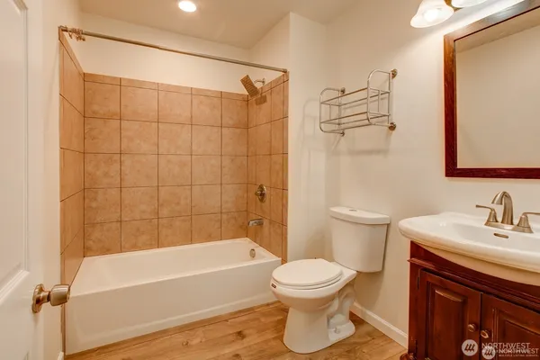 $775,000 | 2618 30th Avenue East, Tacoma, WA 98443