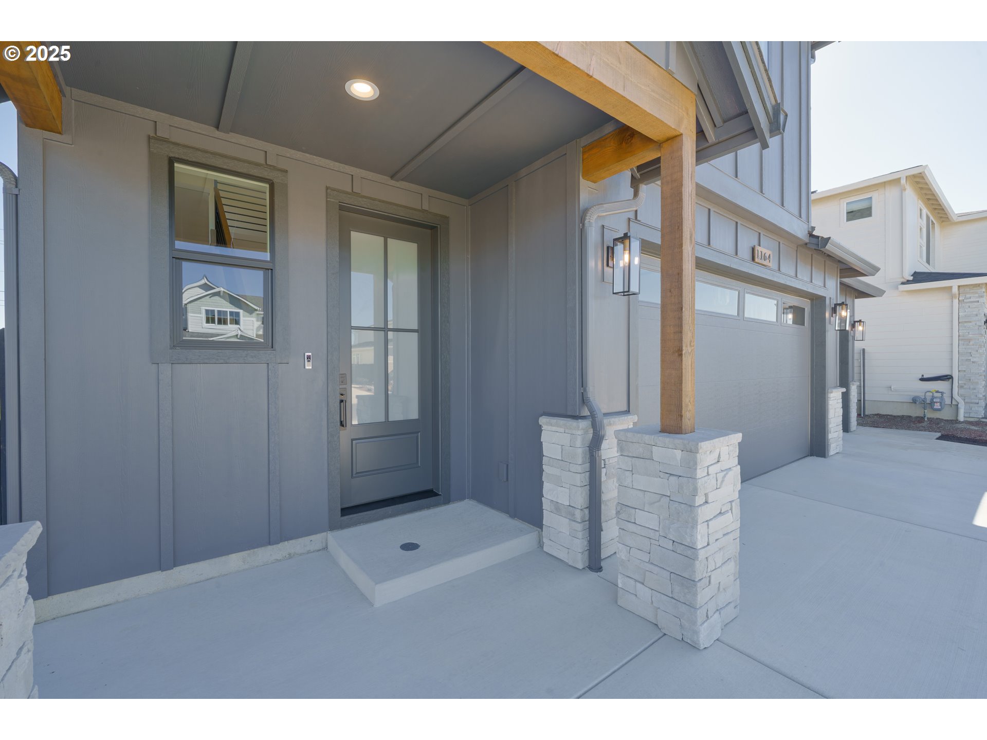 1164 North 44th Place Ridgefield, WA 98642 - Photo 5 of 43 Gallery Image 5