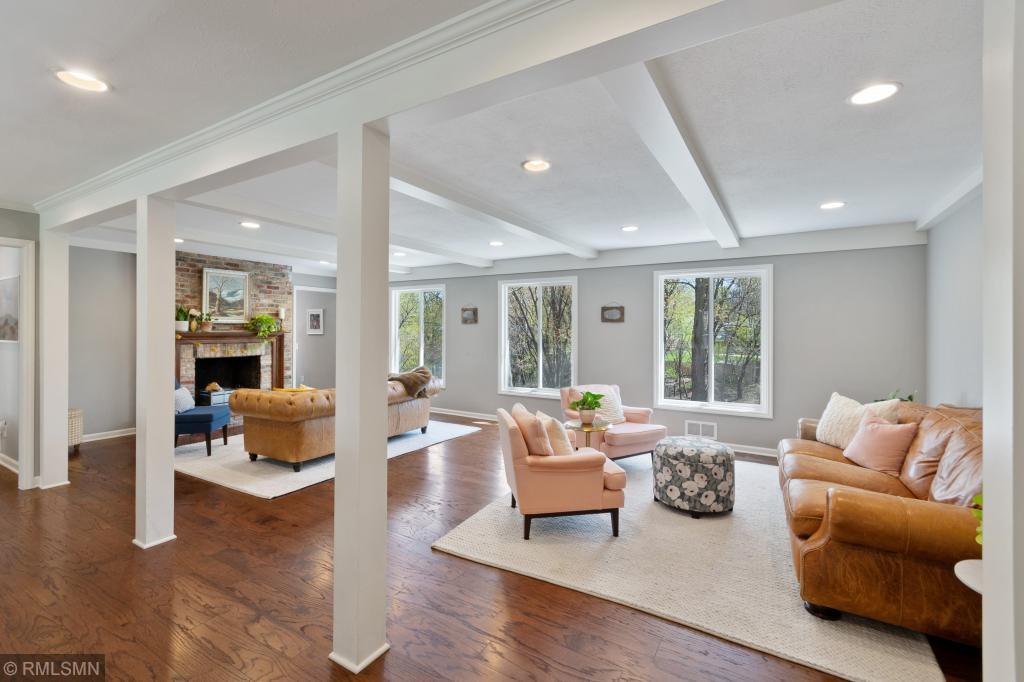 4757 Coventry Road East Minnetonka, MN 55345 - Photo 5 of 36 Gallery Image 5