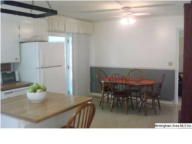 40 Pine Circle Oneonta, AL 35121 - Photo 4 of 18