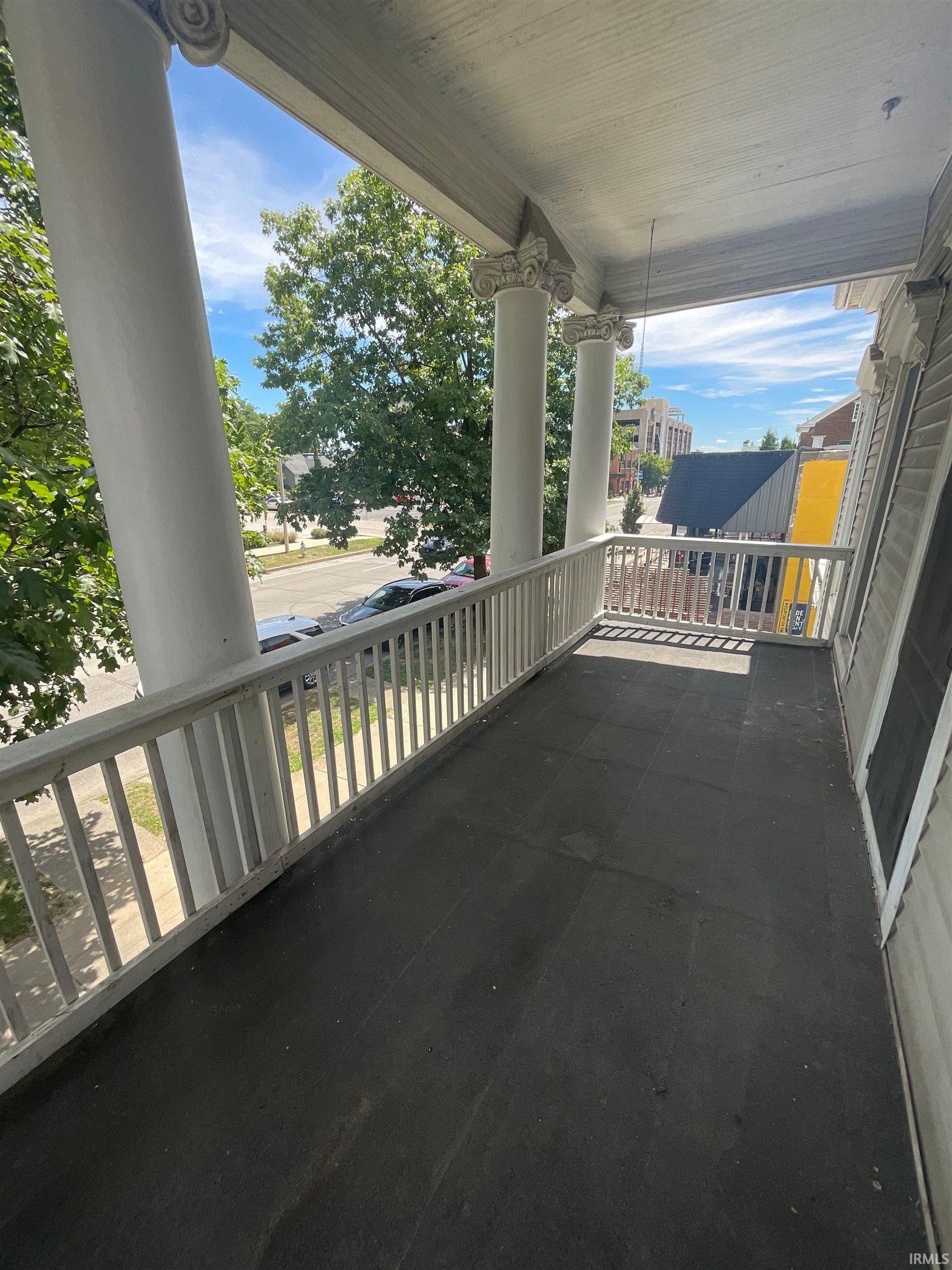 425 North Walnut Street Bloomington, IN 47404 - Photo 3 of 19