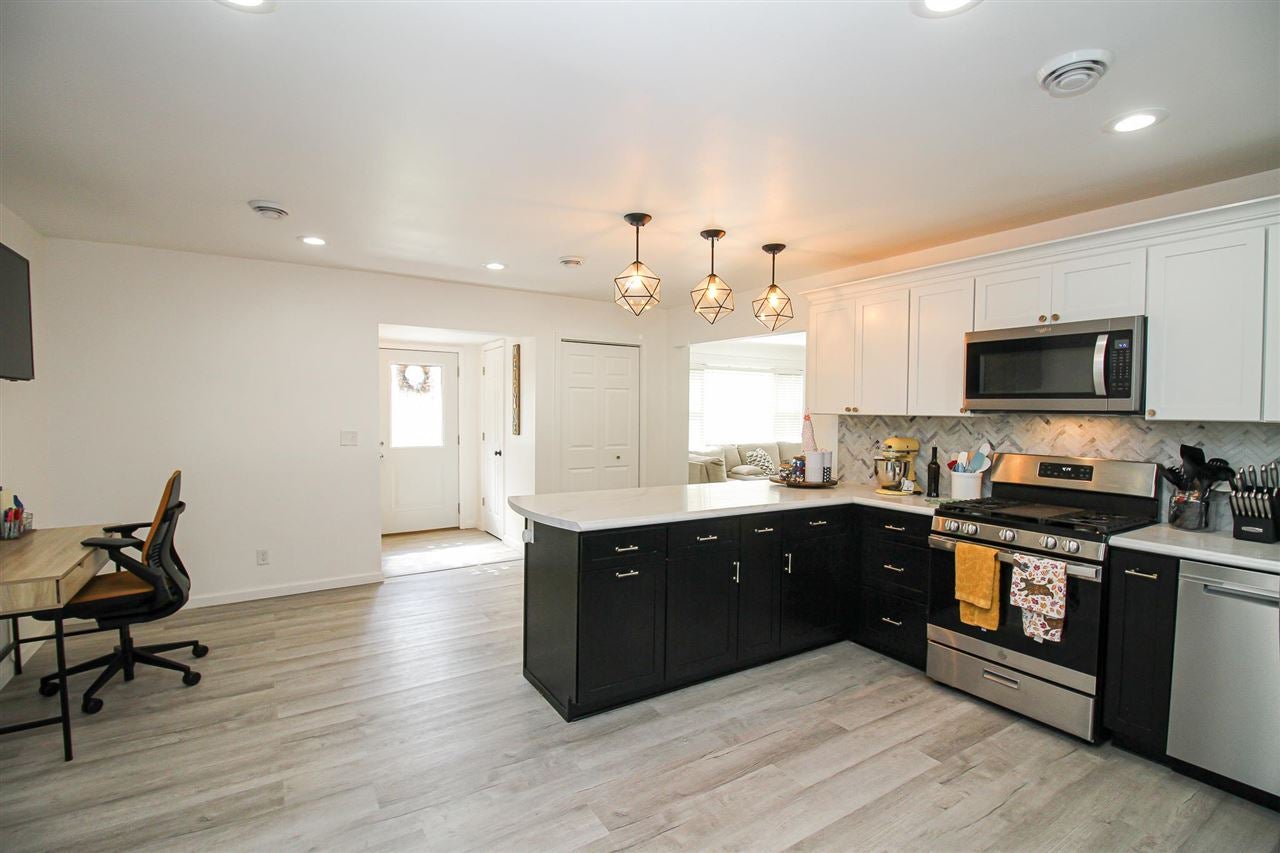 1125 Edgewood Road Northwest Cedar Rapids, IA 52405 - Photo 11 of 44 Gallery Image 11