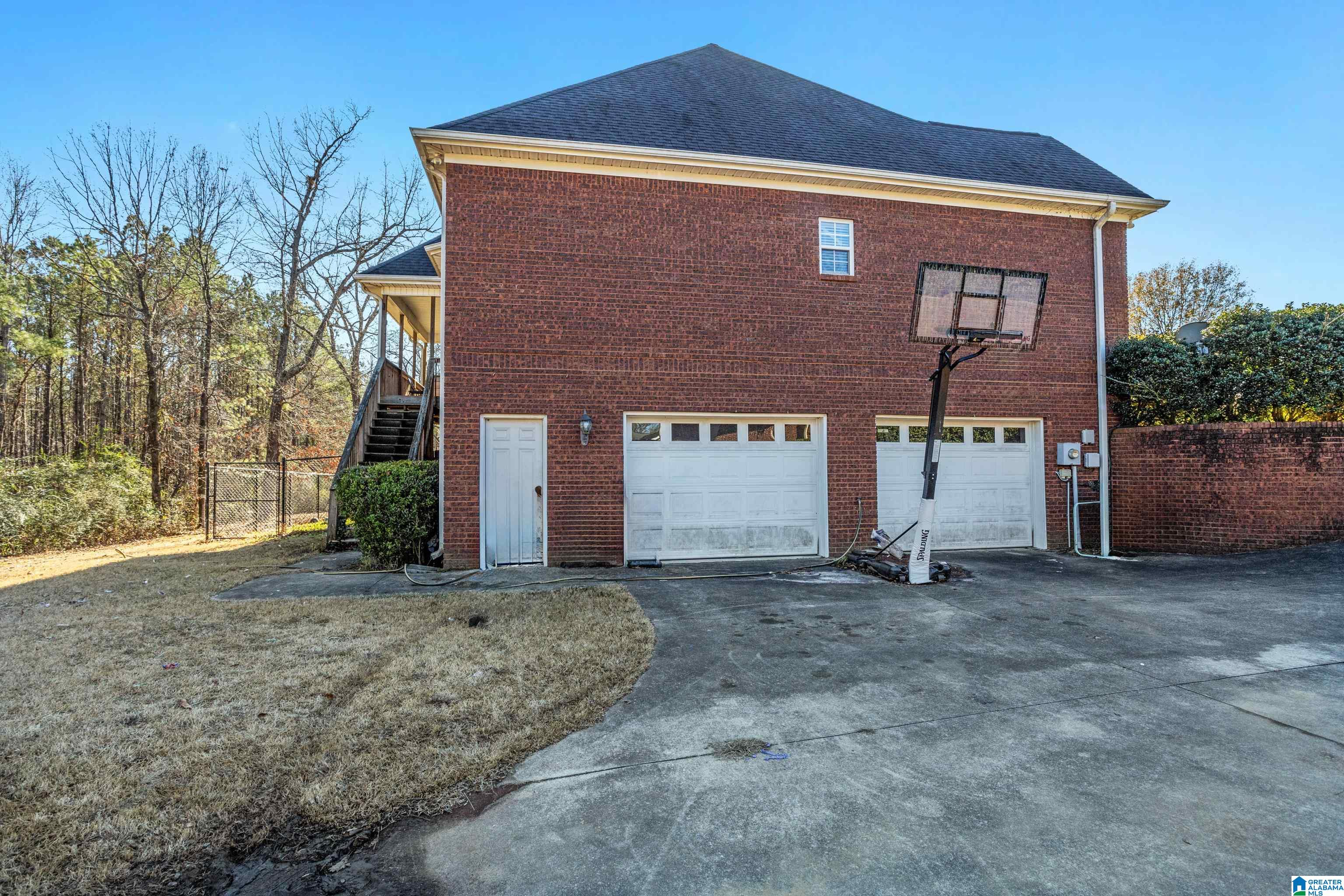 449 Covenant Circle Bessemer, AL 35023 - Photo 35 of 44