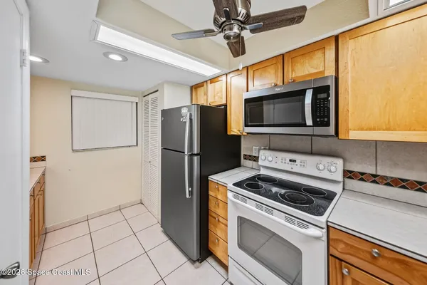 $2,200 | 650 North Atlantic Avenue, Unit 106, Cocoa Beach, FL 32931