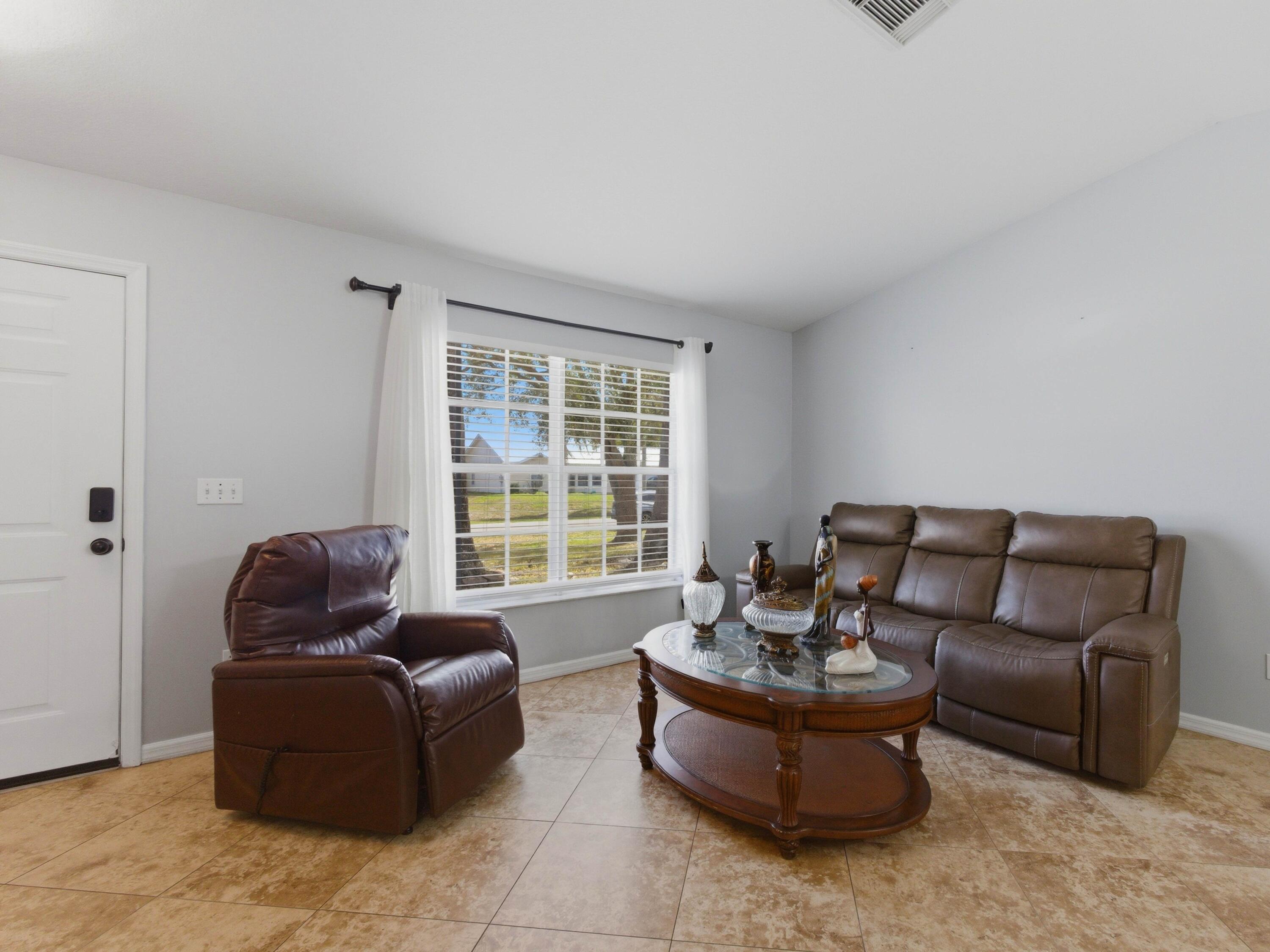 731 Southwest Bond Road Port St. Lucie, FL 34953 - Photo 6 of 31 Living