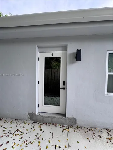 $2,800 | 2353 Southwest 11th Terrace, Unit 1 2 3 4, Miami, FL 33135