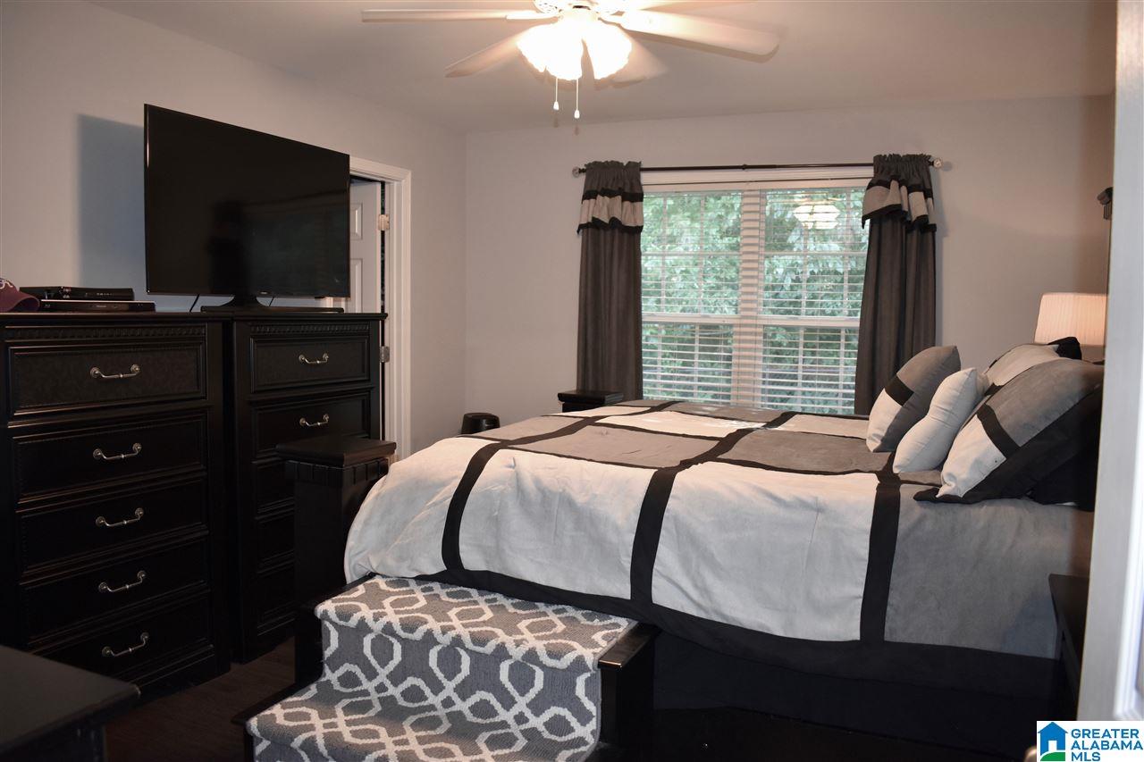 340 Abbey Road Warrior, AL 35180 - Photo 16 of 23