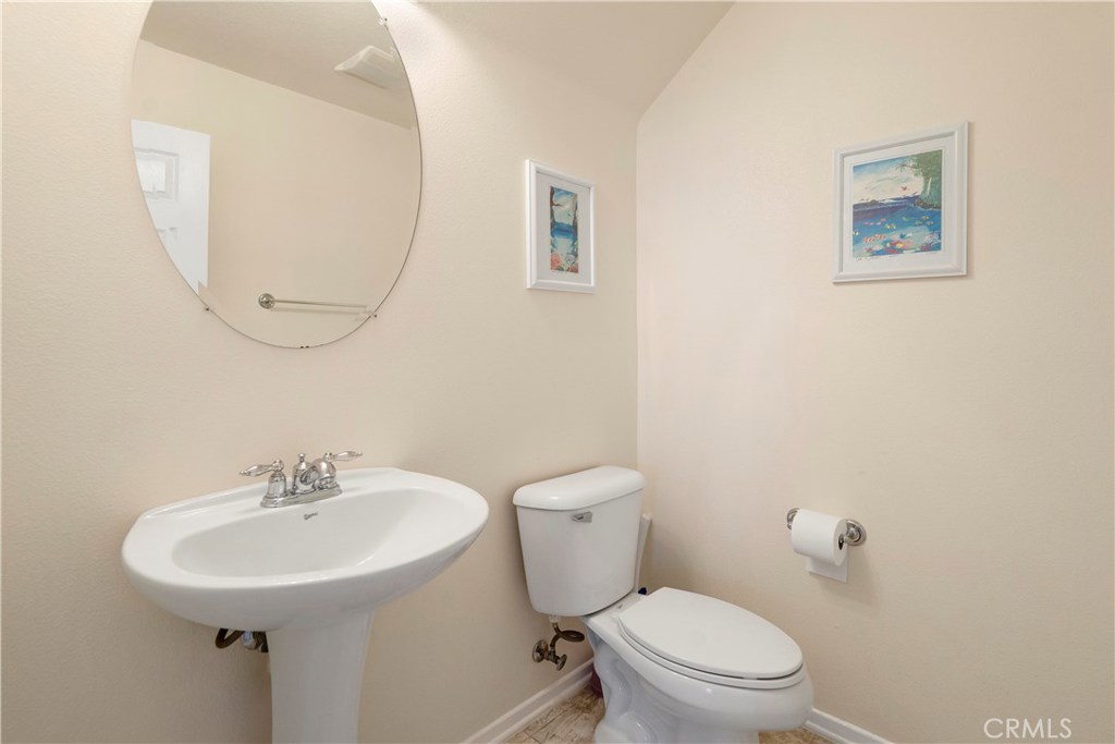 3387 Nimes Lane Riverside, CA 92503 - Photo 11 of 26