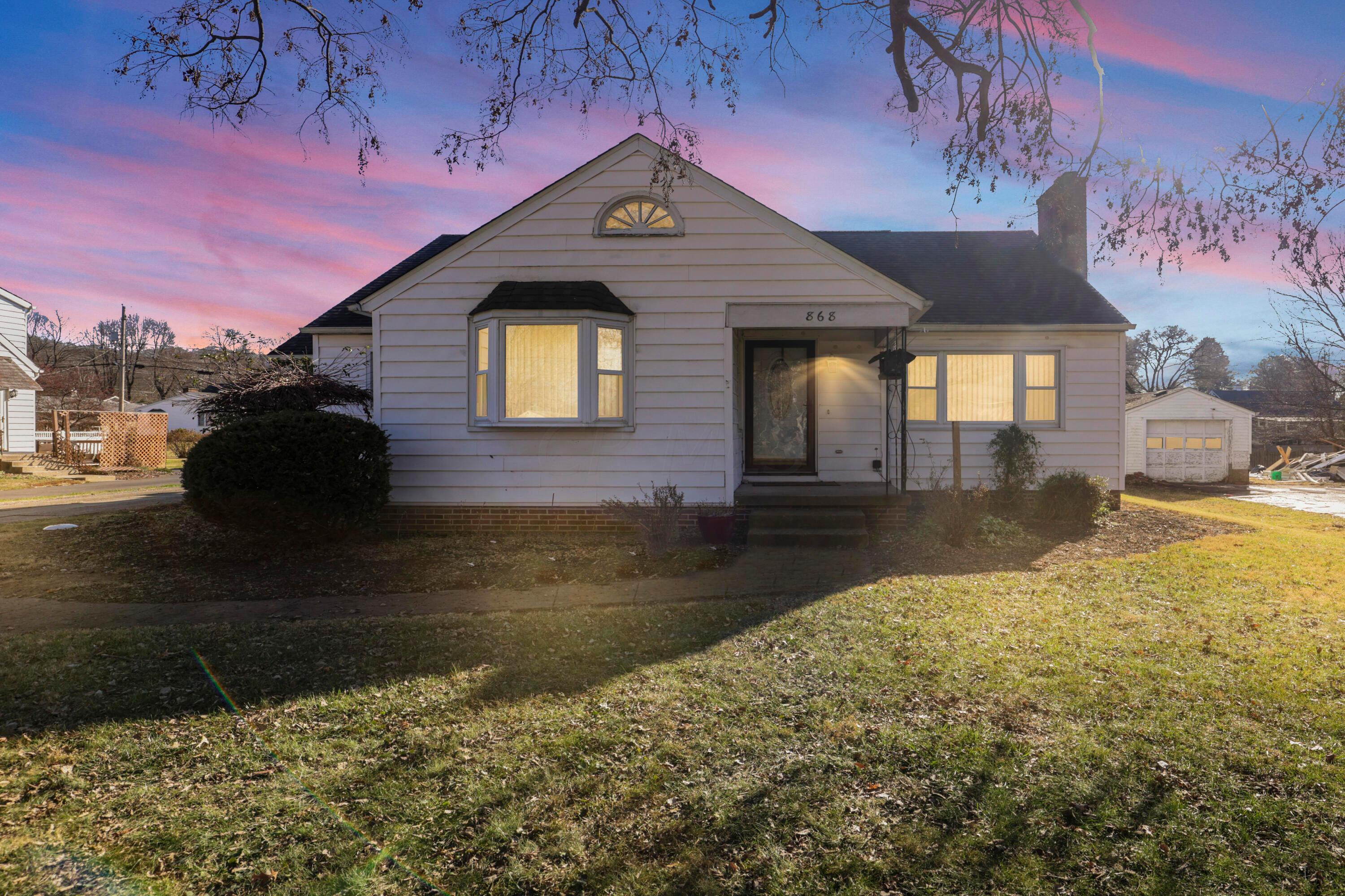 868 Pleasantville Road Lancaster, OH 43130 - Photo 63 of 63 Twilight