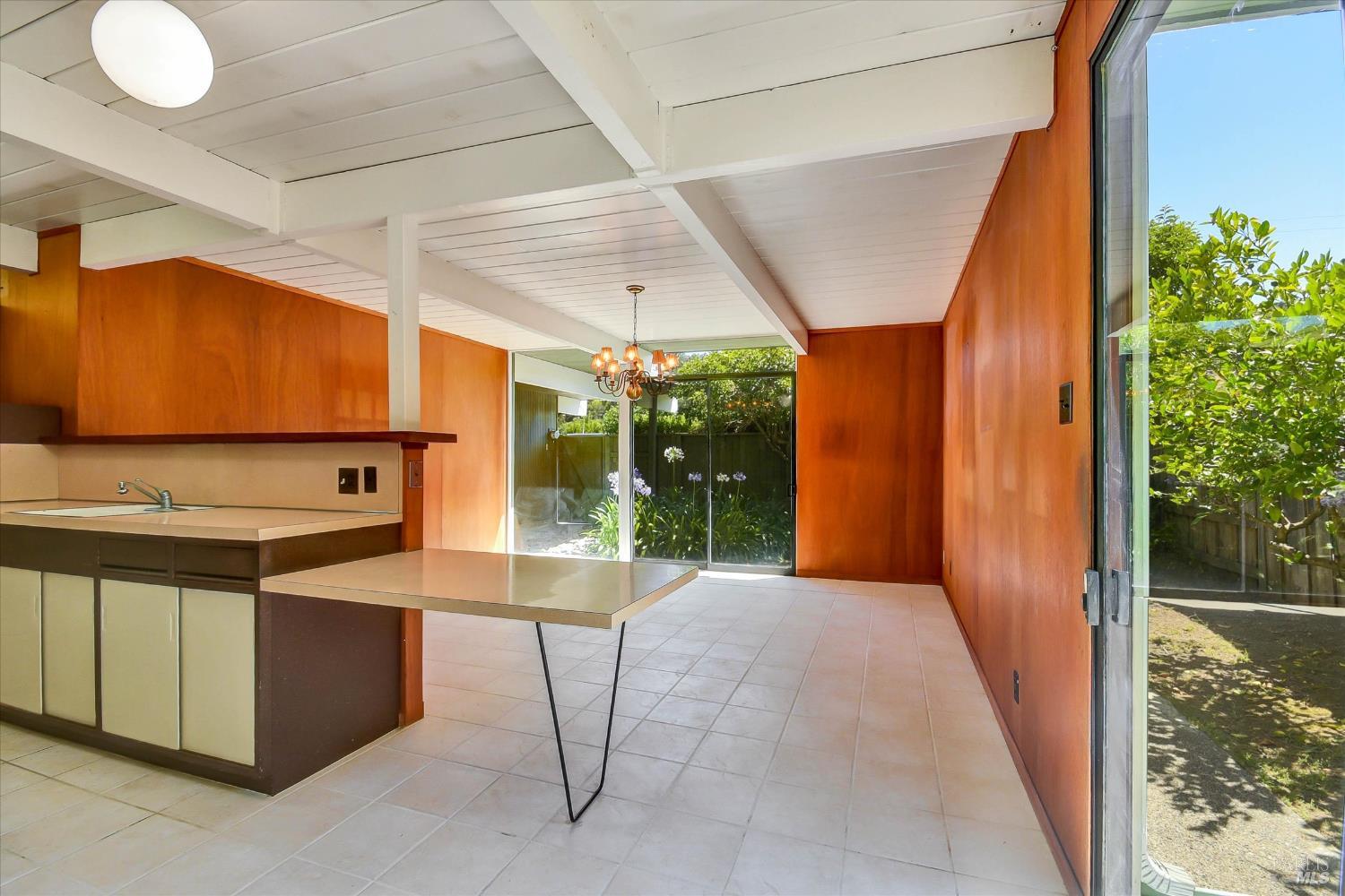 786 Bamboo Terrace San Rafael, CA 94903 - Photo 9 of 40