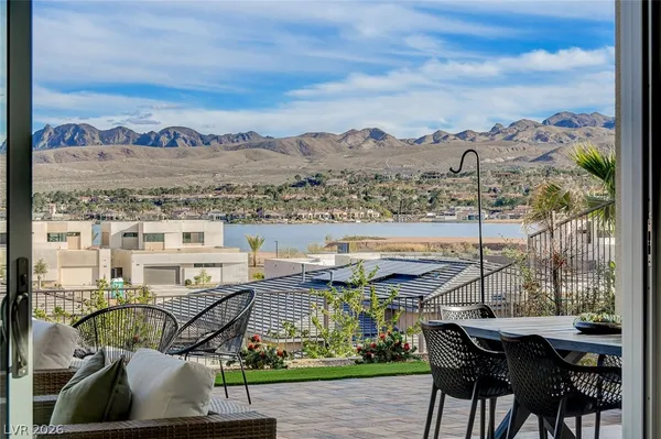 $1,295,000 | 156 Tre Pietre Street, Henderson, NV 89011