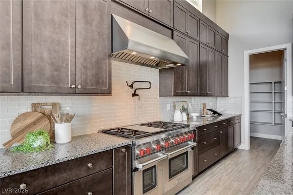 $1,295,000 | 156 Tre Pietre Street, Henderson, NV 89011