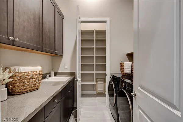 $1,295,000 | 156 Tre Pietre Street, Henderson, NV 89011