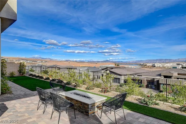 $1,295,000 | 156 Tre Pietre Street, Henderson, NV 89011