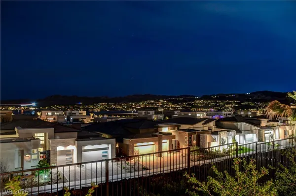 $1,295,000 | 156 Tre Pietre Street, Henderson, NV 89011