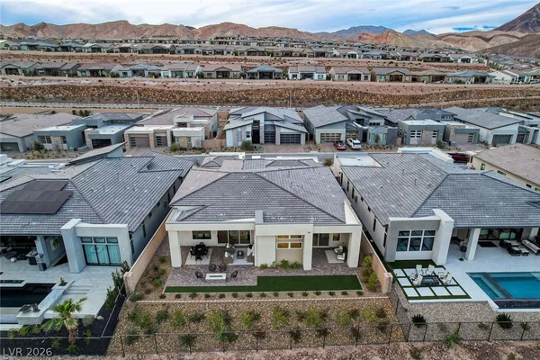 $1,295,000 | 156 Tre Pietre Street, Henderson, NV 89011