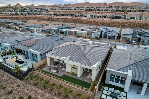 $1,295,000 | 156 Tre Pietre Street, Henderson, NV 89011