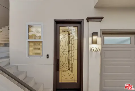 $1,395,000 | 1526 Parmer Avenue, Los Angeles, CA 90026