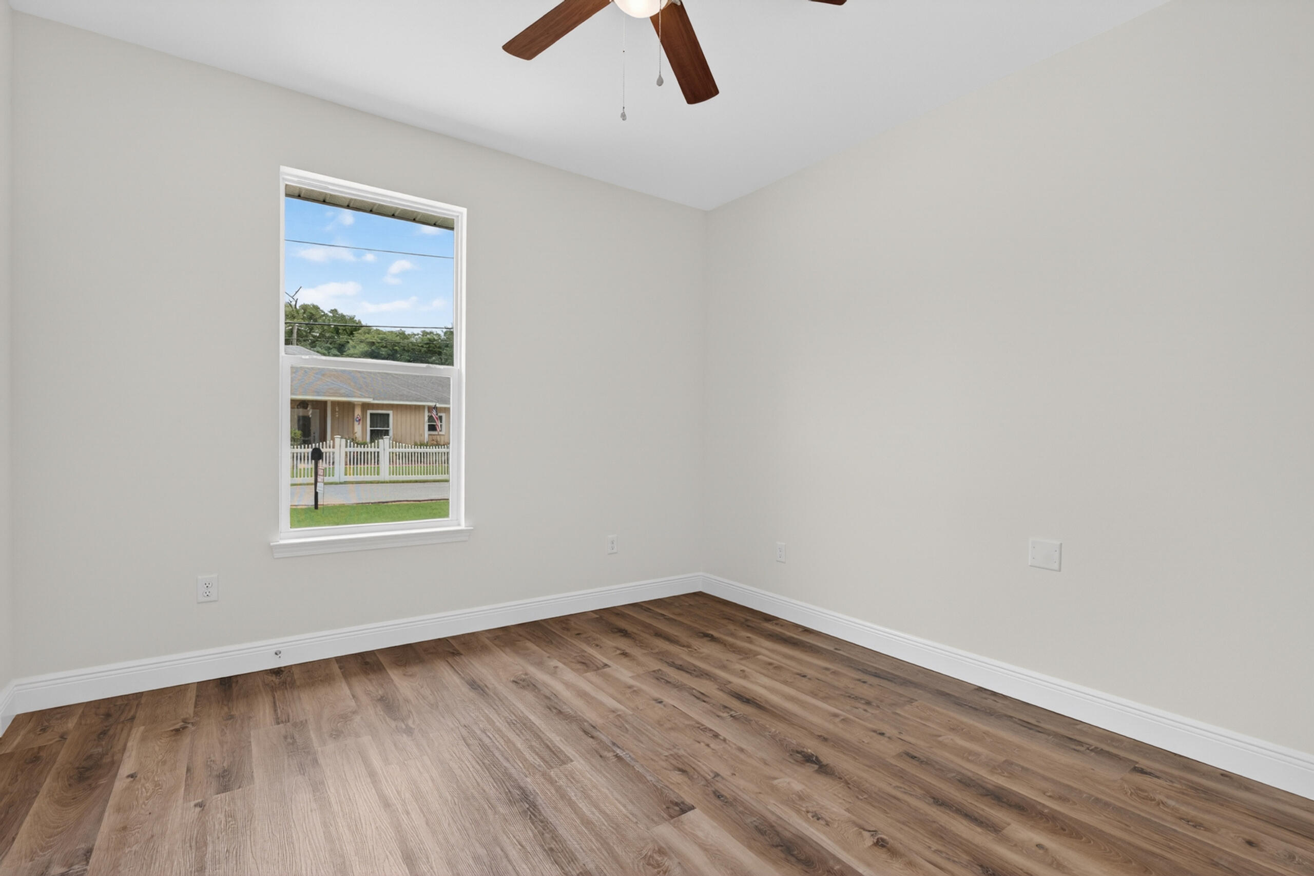 89 Eccles Road Fort Walton Beach, FL 32547 - Photo 14 of 42 012_89a Eccles Road-4