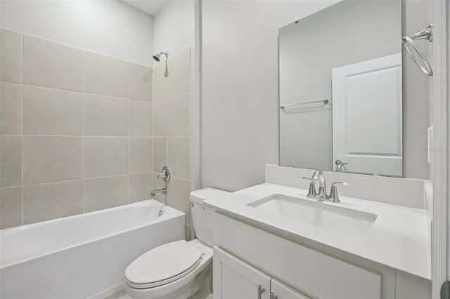 $2,875 | 3012 Namaste Drive, Clermont, FL 34714