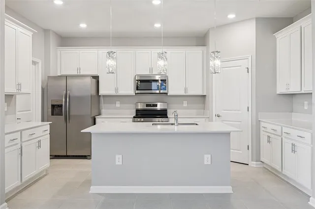 $2,875 | 3012 Namaste Drive, Clermont, FL 34714