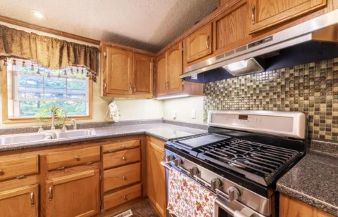 688 County Road 1100 South Rensselaer, IN 47978 - Photo 17 of 40 1170x752
