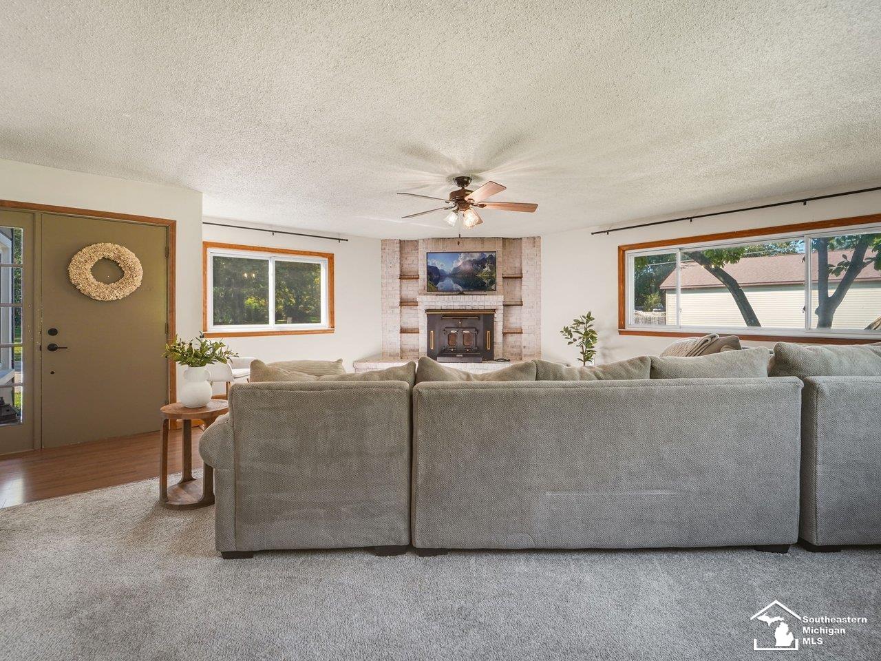 14160 Hoeft Road Belleville, MI 48111 - Photo 10 of 42 Gallery Image 10