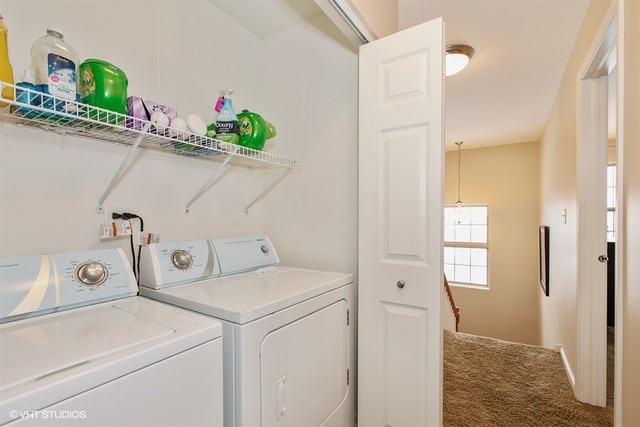 2809 Blakely Lane Naperville, IL 60540 - Photo 14 of 15 a utility room with dryer and washer