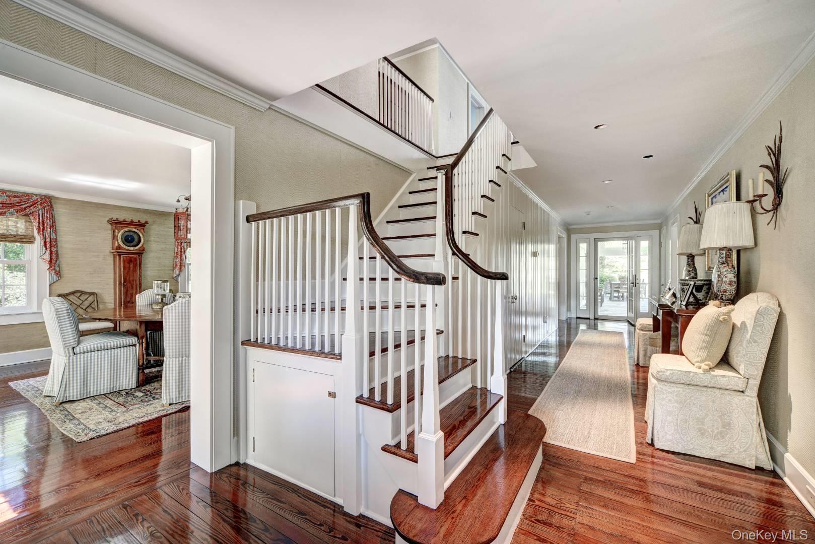10 Jones Road East Hampton, NY 11937 - Photo 3 of 41