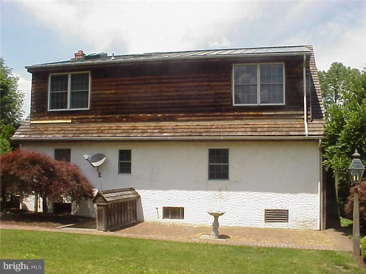 312 Northside Road Elverson, PA 19520 - Photo 3 of 10 Gallery Image 3